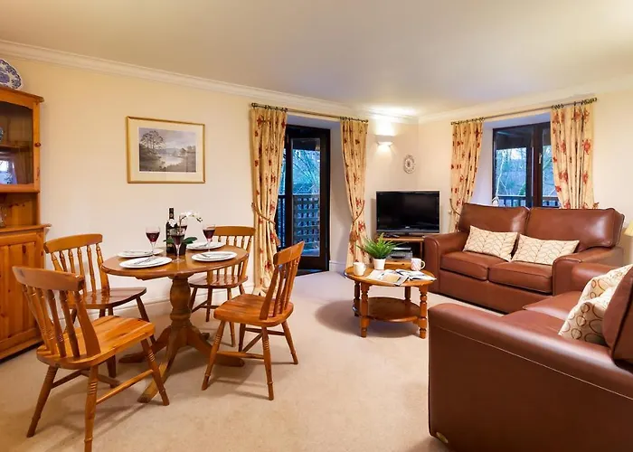 River Falls View * Эмблсайд