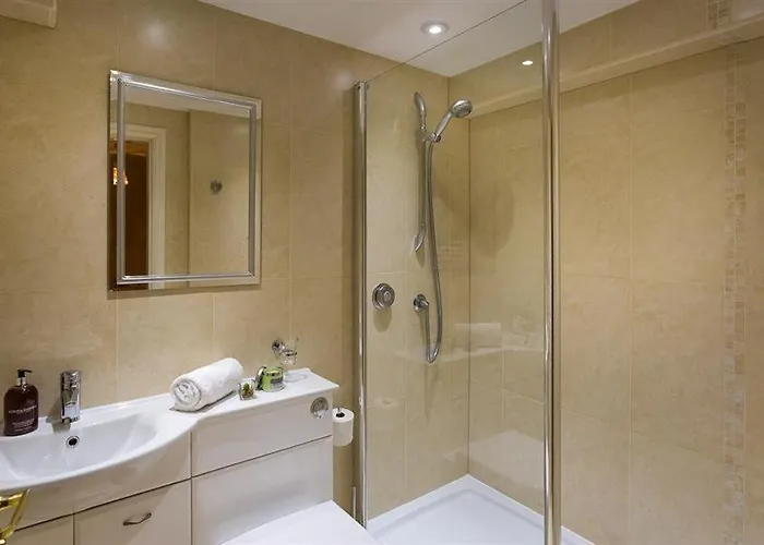 Апартаменты River Falls View Эмблсайд