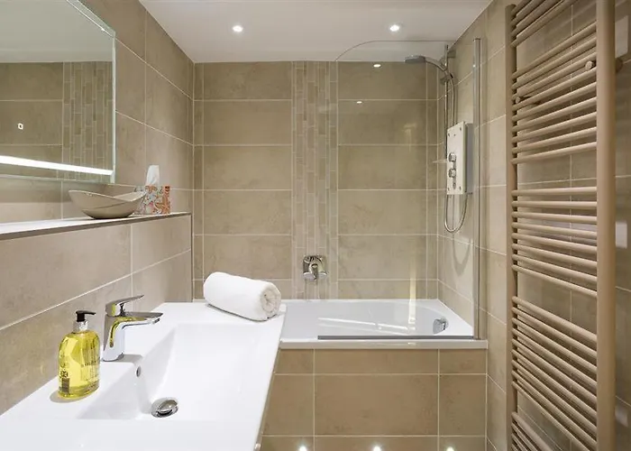 River Falls View Апартаменты